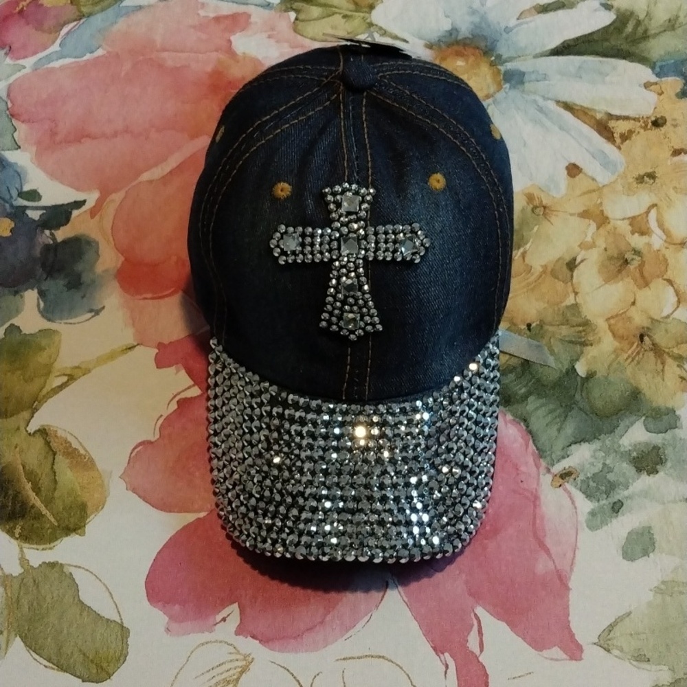 NWT Women's Olivia & Kate Bling  Cross Baseball Cap